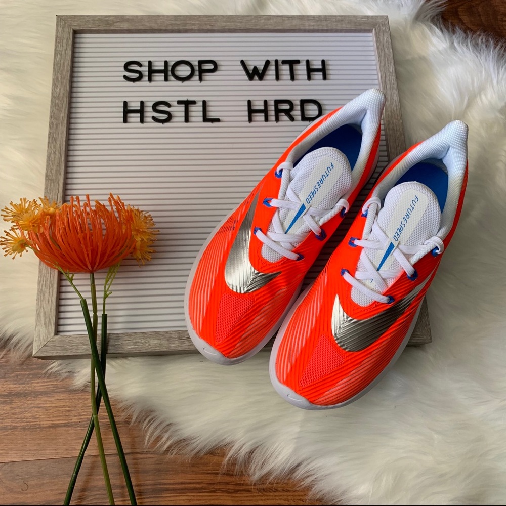 Nike Future Speed sneakers